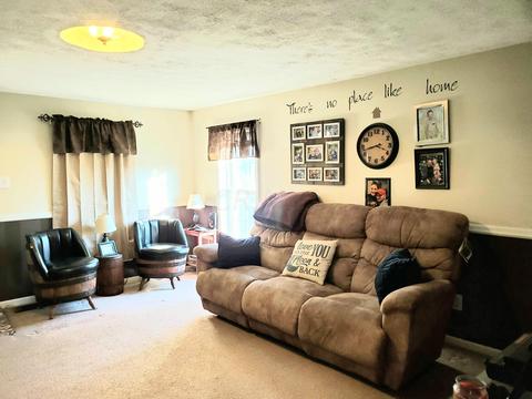 111 Market St, Philo, OH 43771 photo 9