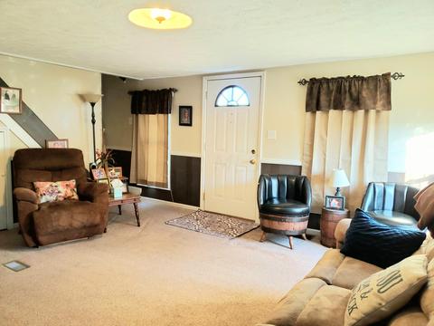 111 Market St, Philo, OH 43771 photo 8