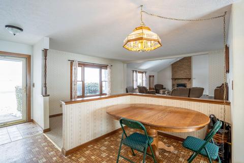 4560 Zuber Rd, Orient, OH 43146 photo 6