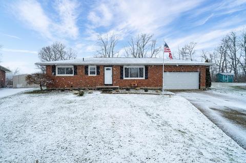 1301 Gardena Ct, Springfield, OH 45503 photo 1