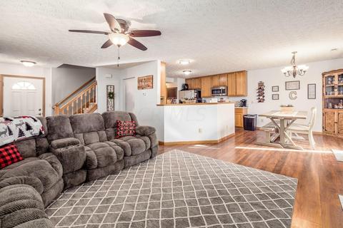 6125 Jolliff St, Galloway, OH 43119 photo 9