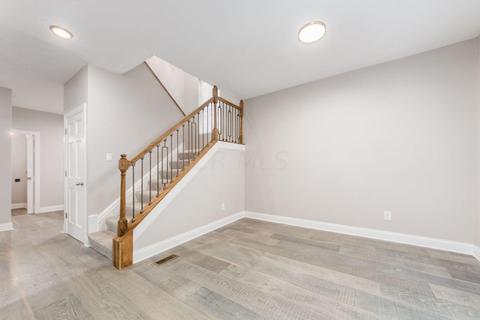 231 E Morrill Ave, Columbus, OH 43207 photo 4