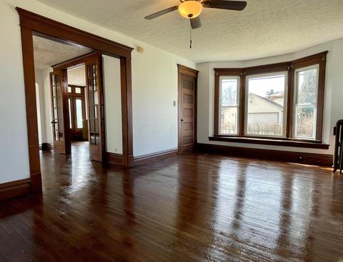 22 E North St, Newark, OH 43055 photo 8