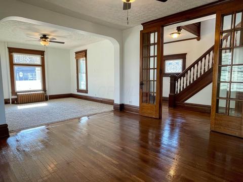 22 E North St, Newark, OH 43055 photo 4