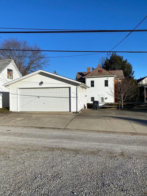 338 E Main St, Lancaster, OH 43130 photo 3