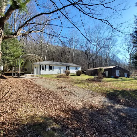 11220 Ellinger Rd, Logan, OH 43138 photo 2