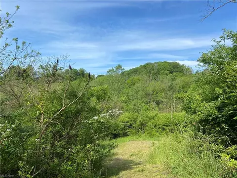 3875 Dugan Rd, Mcconnelsville, OH 43756