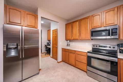 136 Stockard Loop, Delaware, OH 43015 photo 14