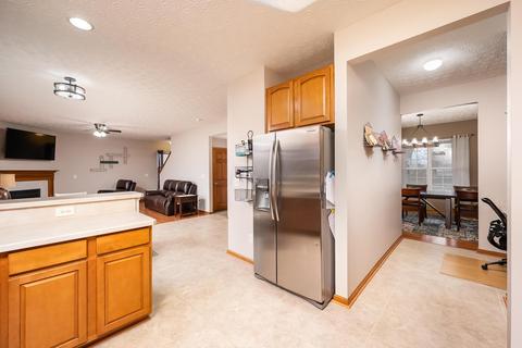 136 Stockard Loop, Delaware, OH 43015 photo 13