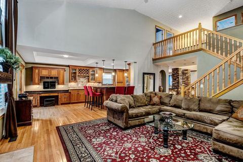 7748 Wareham Dr, Dublin, OH 43016 photo 18