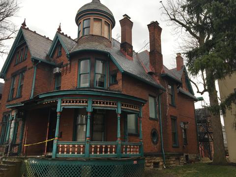 965 E Broad St, Columbus, OH 43205 photo 1