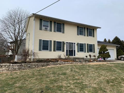 24 Bancroft Pl, Hebron, OH 43025 photo 2