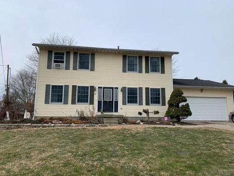 24 Bancroft Pl, Hebron, OH 43025 photo 1