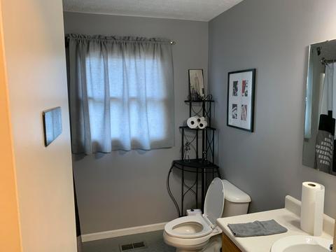 24 Bancroft Pl, Hebron, OH 43025 photo 21