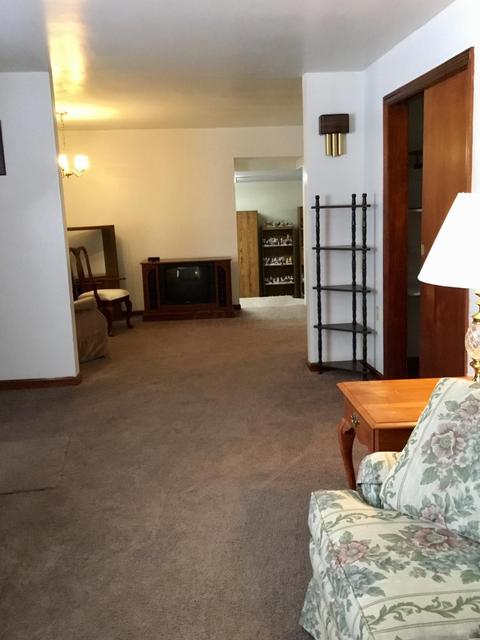 320 Sunset Dr, Circleville, OH 43113 photo 5