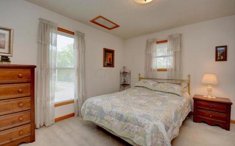 828 E Main St, Newark, OH 43055 photo 18