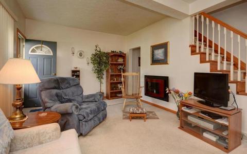 828 E Main St, Newark, OH 43055 photo 6