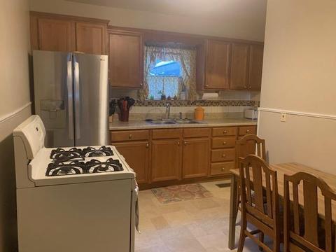 211 Cedar Hts, Circleville, OH 43113 photo 4