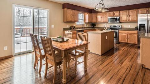166 Deer Path Ct S, Pataskala, OH 43062 photo 17