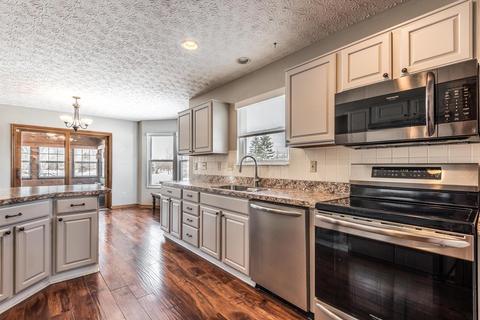 9028 Wayne Brown Dr, Powell, OH 43065 photo 3