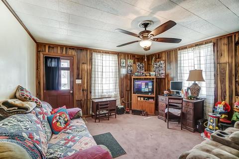 478 Dearborn Ave, Circleville, OH 43113 photo 5