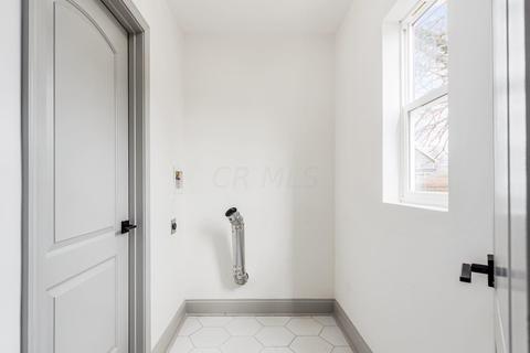 172 E Welch Ave, Columbus, OH 43207 photo 22