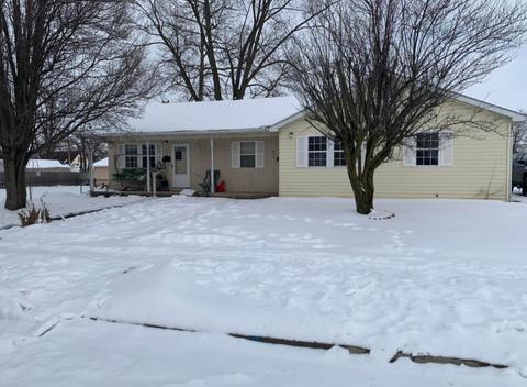 456 Clinton St, Circleville, OH 43113 photo 1