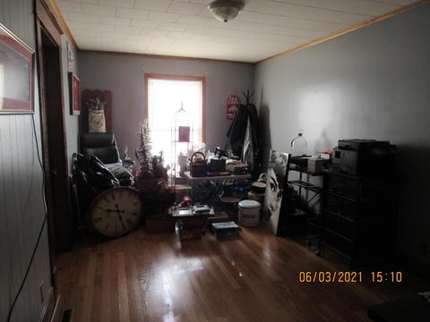 353 E Union St, Circleville, OH 43113 photo 8
