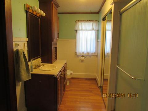 353 E Union St, Circleville, OH 43113 photo 9