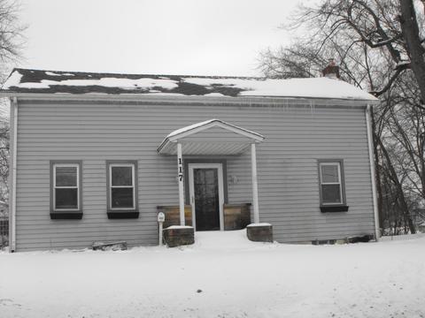 117 E Coshocton St, Johnstown, OH 43031 photo 2