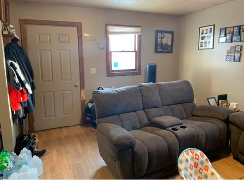 128 York St, Circleville, OH 43113 photo 5