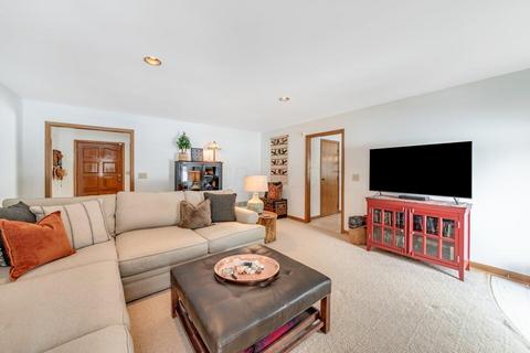 5075 Winchell Ct, Dublin, OH 43017 photo 9