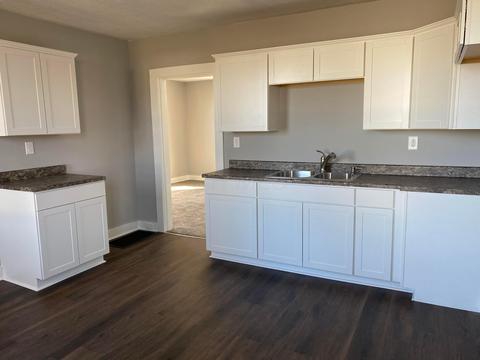 122 Edison Ave, Circleville, OH 43113 photo 3