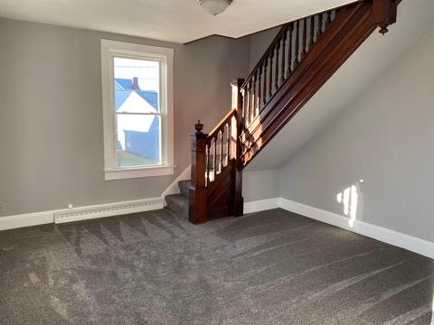 122 Edison Ave, Circleville, OH 43113 photo 2