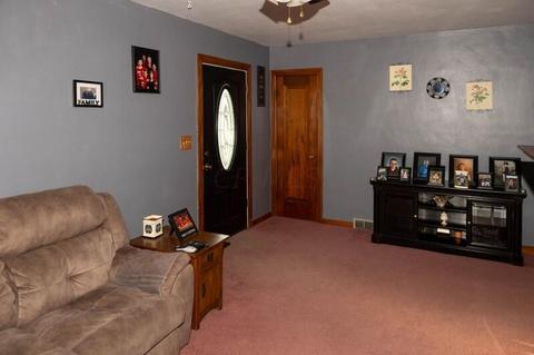 2576 Middle Urbana Rd, Springfield, OH 45502 photo 6