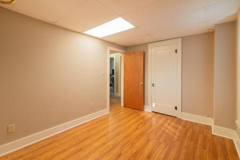 1631 N Limestone St, Springfield, OH 45503 photo 24