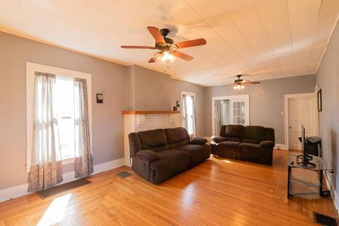 1631 N Limestone St, Springfield, OH 45503 photo 8