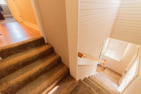 1631 N Limestone St, Springfield, OH 45503 photo 14