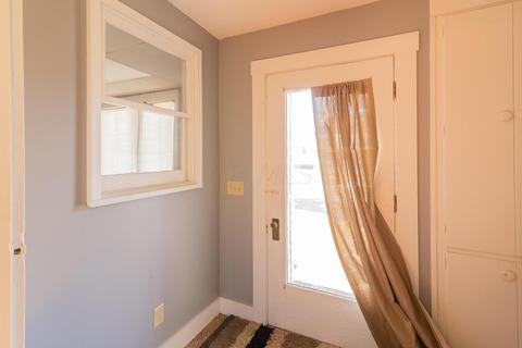 1631 N Limestone St, Springfield, OH 45503 photo 4