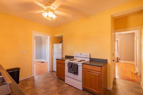 1631 N Limestone St, Springfield, OH 45503 photo 11