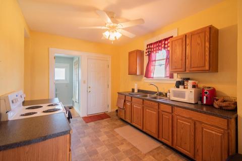 1631 N Limestone St, Springfield, OH 45503 photo 10