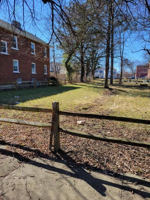 491 Berkeley Rd, Columbus, OH 43205 photo 2