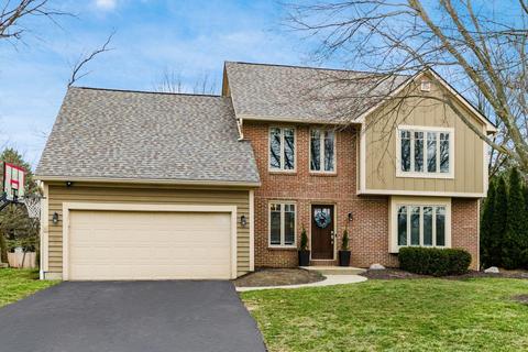 5374 Roscommon Rd, Dublin, OH 43017 photo 1