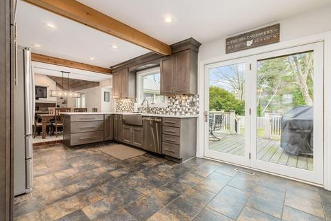 5374 Roscommon Rd, Dublin, OH 43017 photo 7