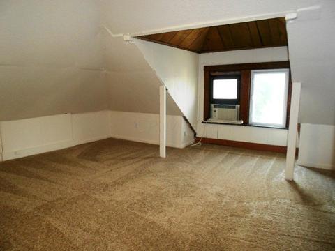 98 E Blake Ave, Columbus, OH 43202 photo 11