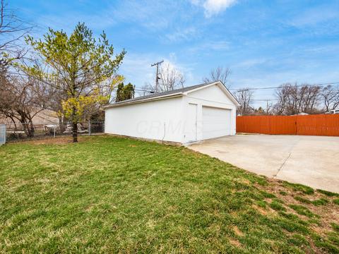 3227 Eakin Rd, Columbus, OH 43204 photo 40