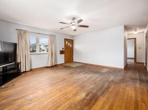 3227 Eakin Rd, Columbus, OH 43204 photo 7