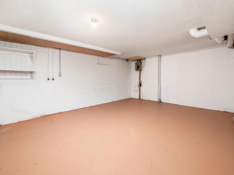 3227 Eakin Rd, Columbus, OH 43204 photo 24