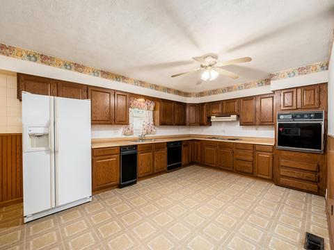3227 Eakin Rd, Columbus, OH 43204 photo 19