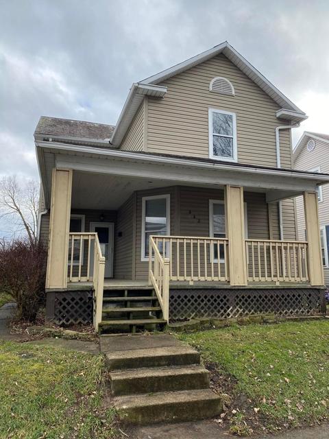 642 E Chestnut St, Lancaster, OH 43130 photo 2